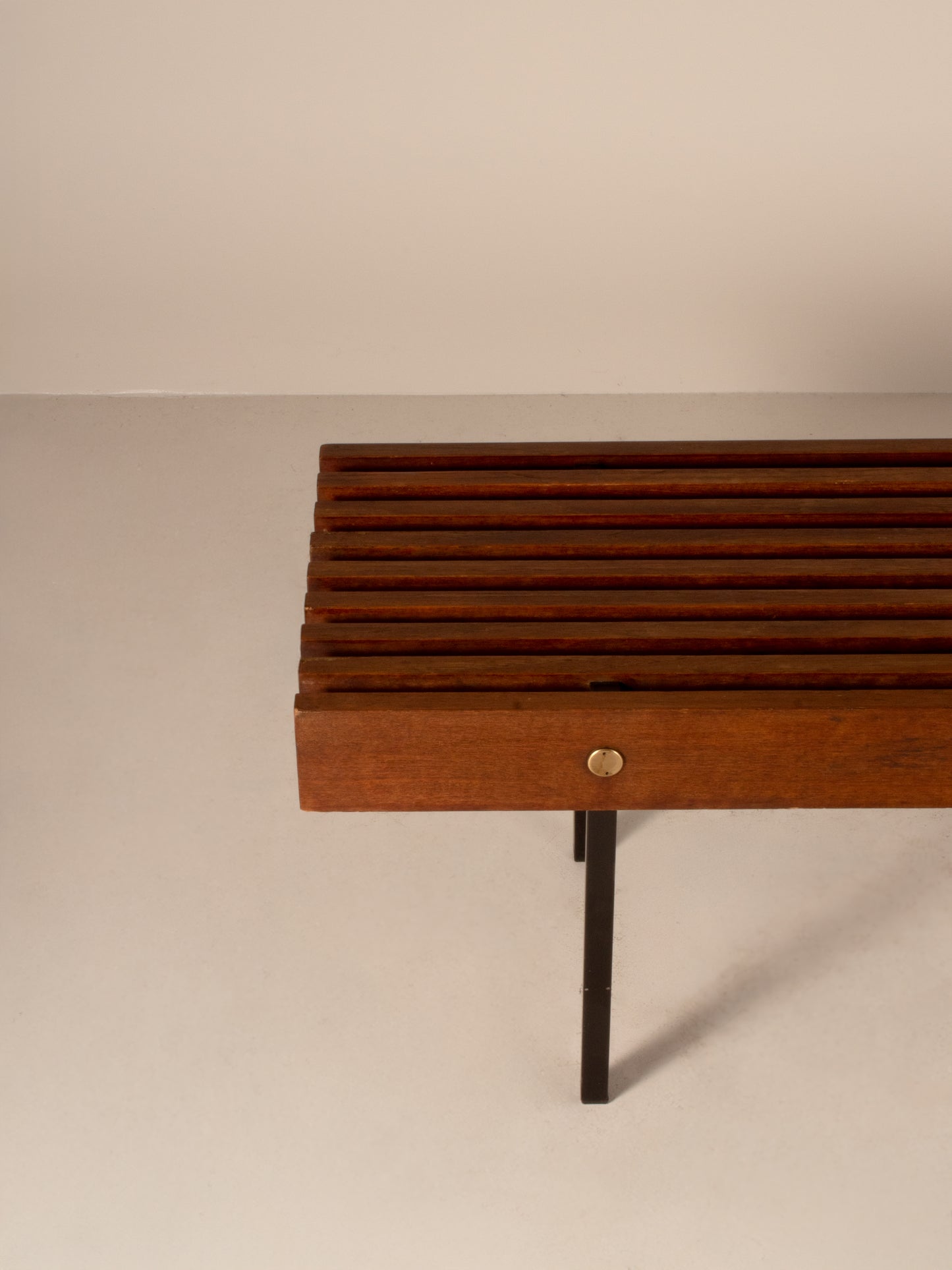Slatted Belgium bench