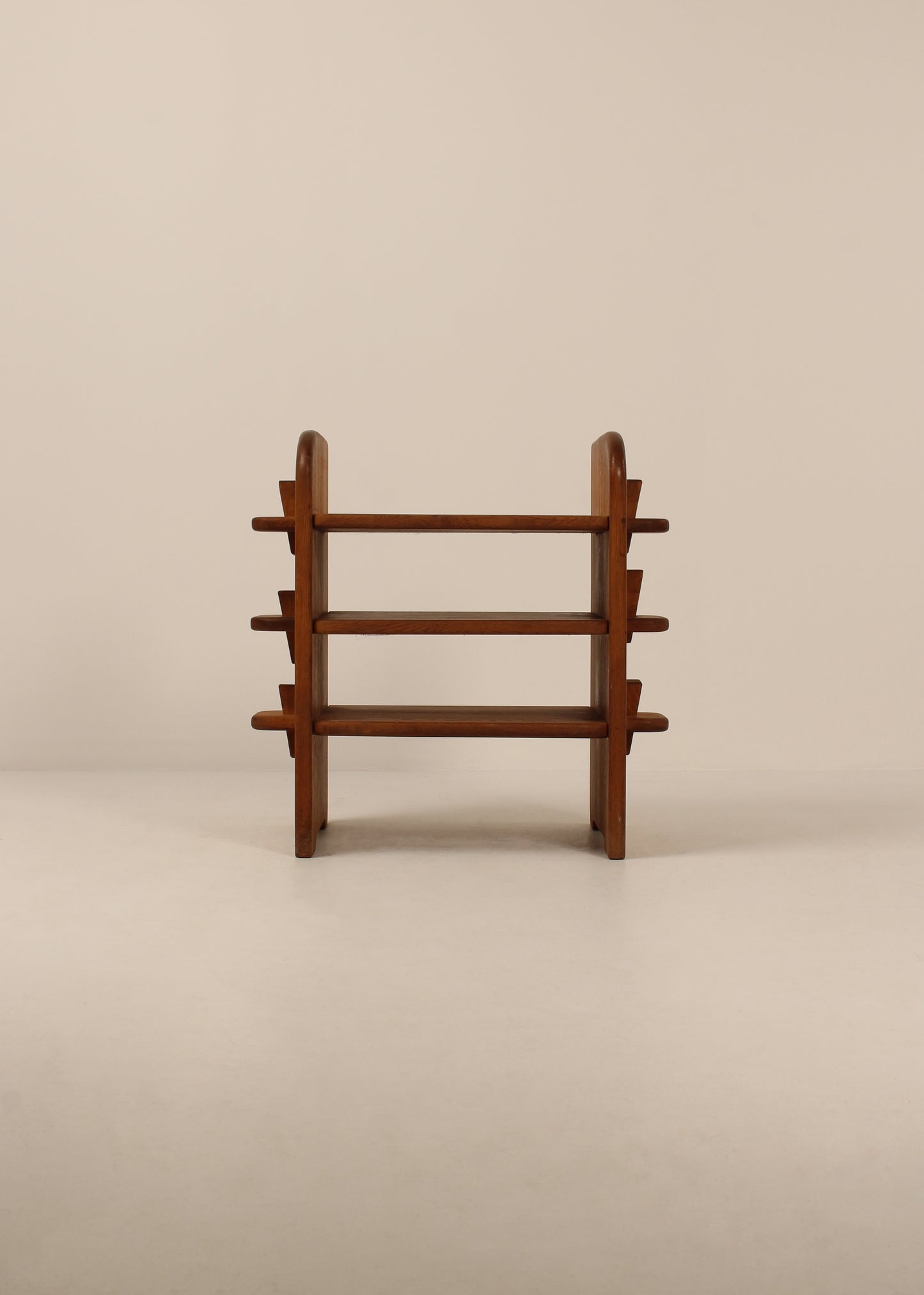 Brutalist side table/ shelving unit, chunky side detail